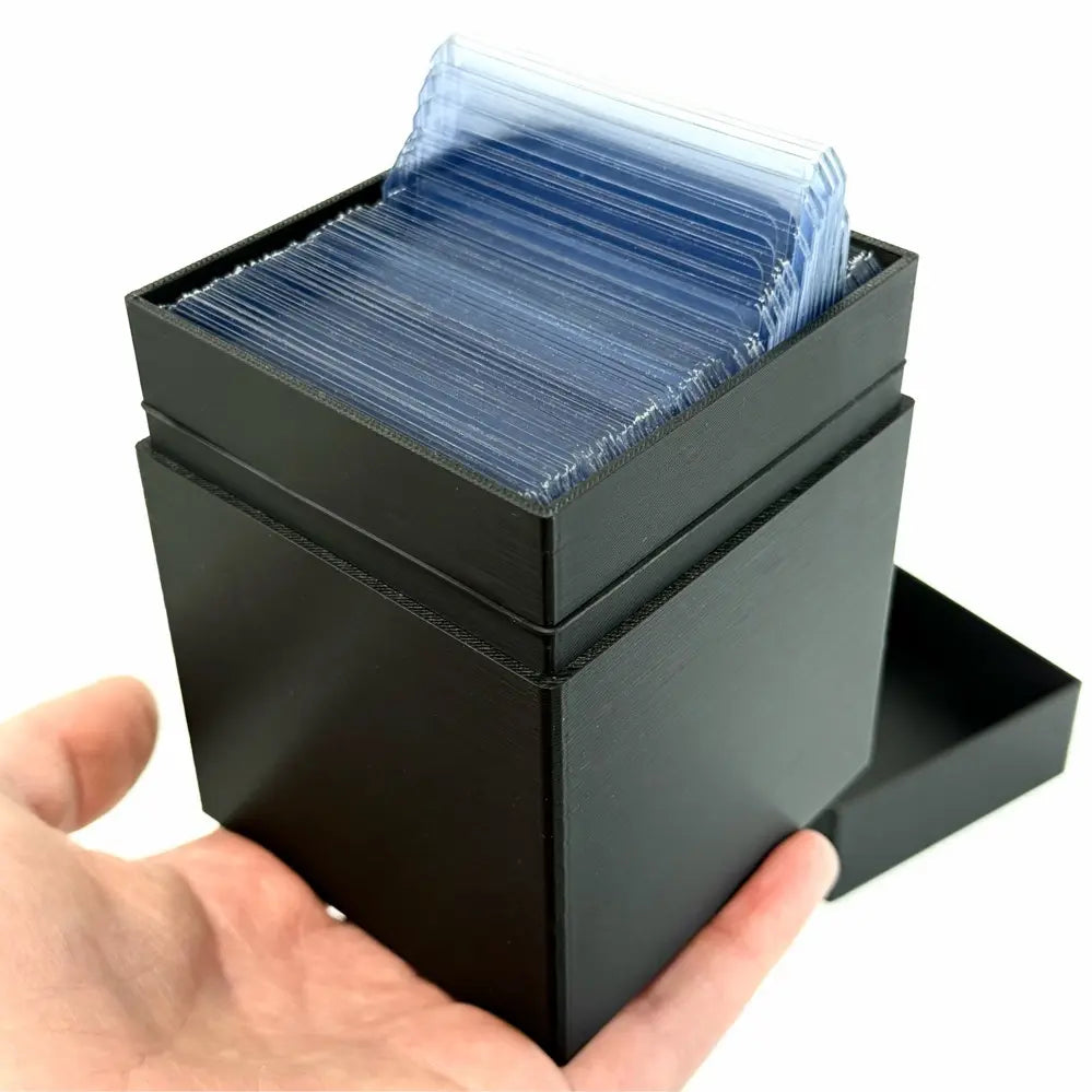 Boîte de rangement pour cartes sous protège-cartes rigides